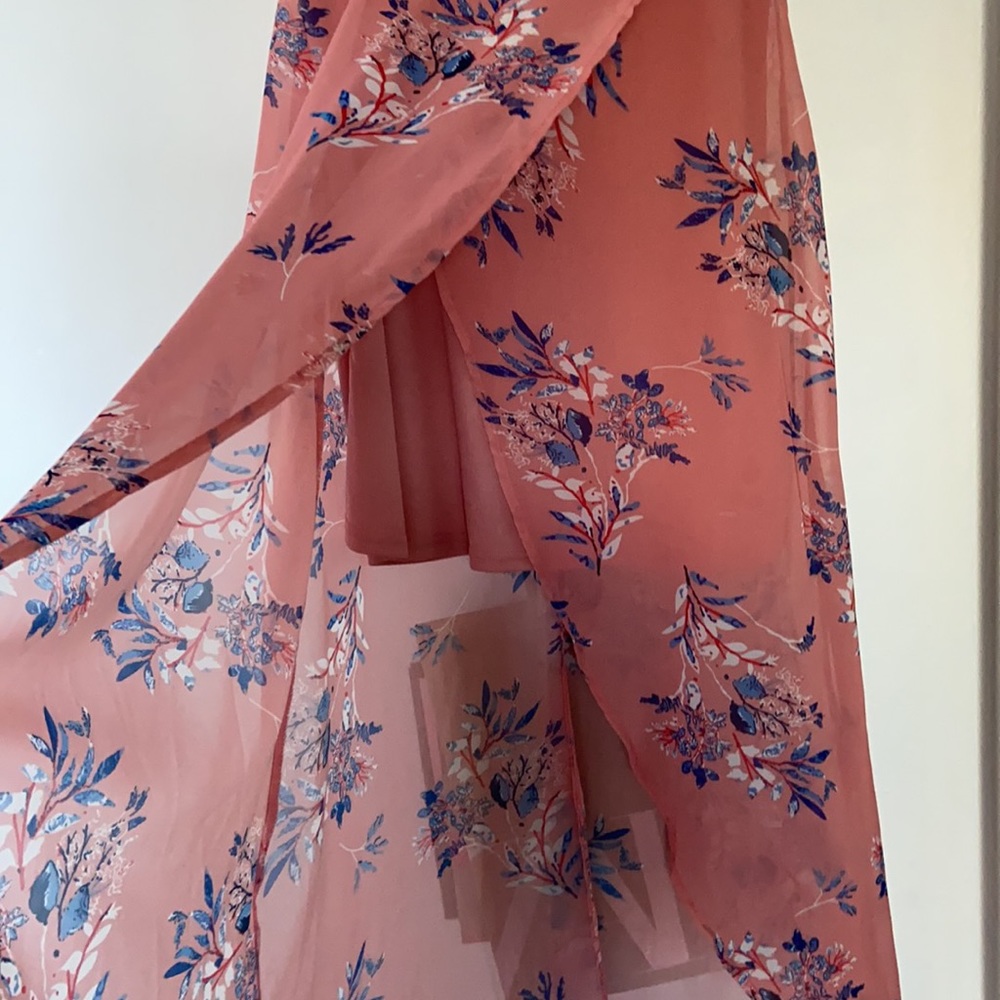 Dress - Picture 4 of 5